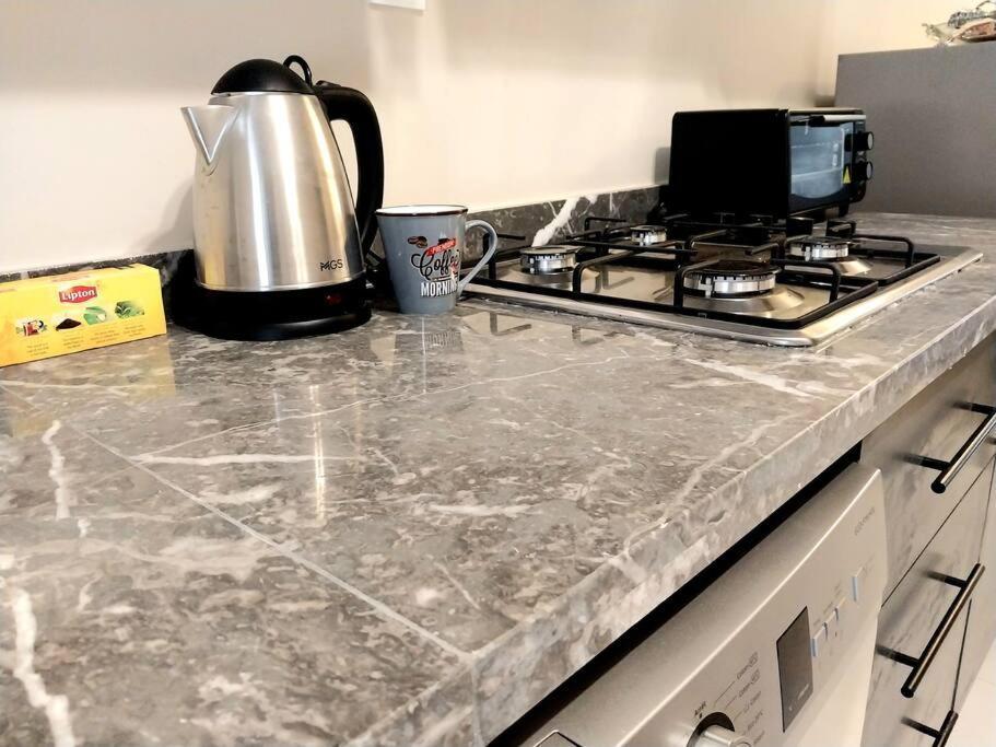 Appartement Cosy Proche Aeroport Deroua Kültér fotó