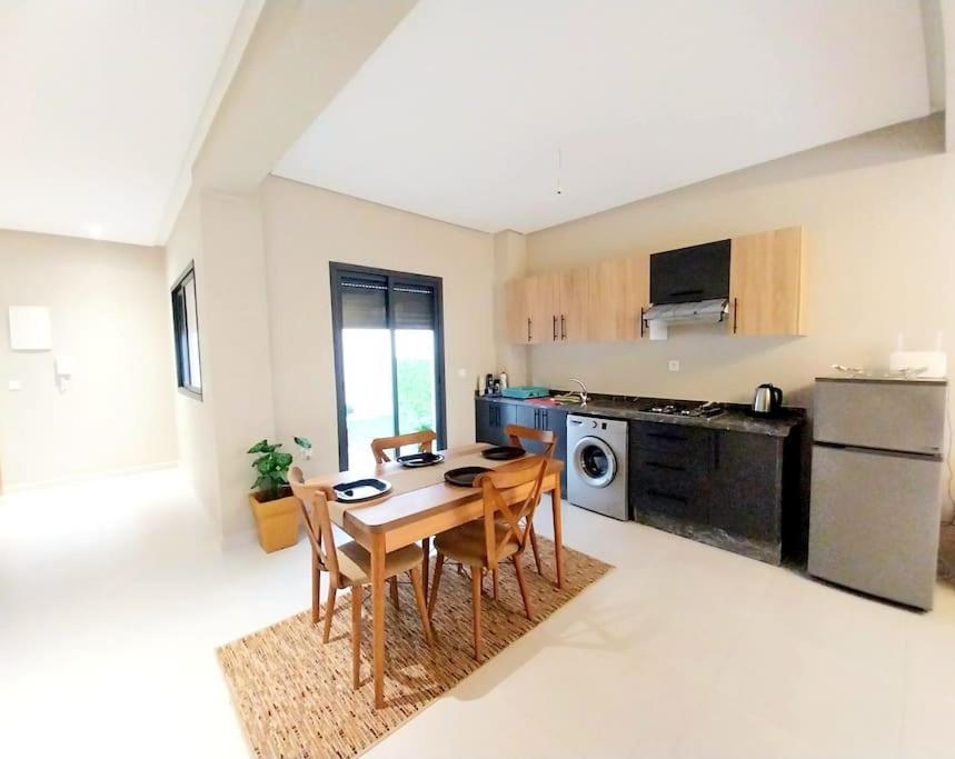 Appartement Cosy Proche Aeroport Deroua Kültér fotó